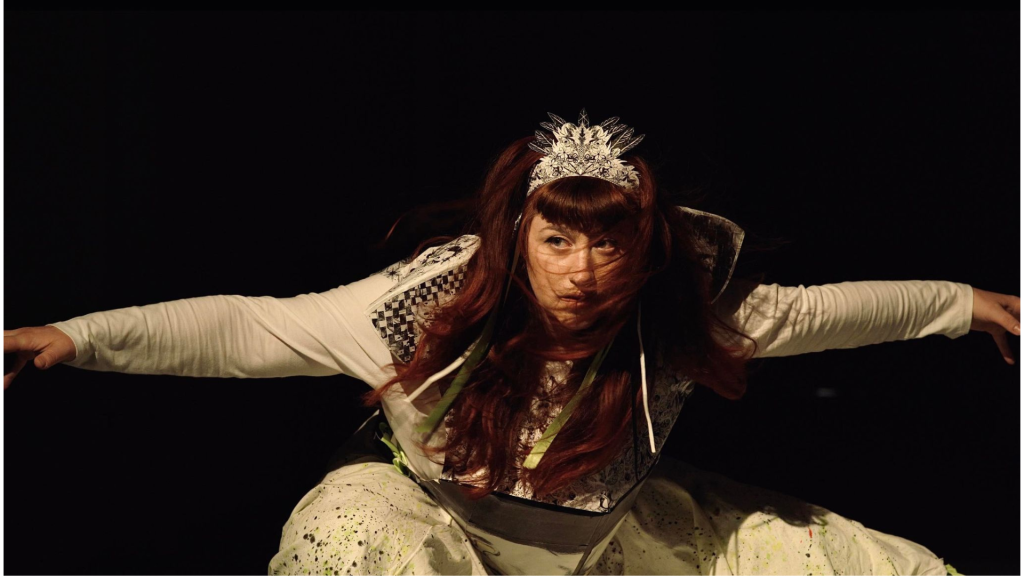 2 1 - Rachel Gray - Interdisciplinary Artist